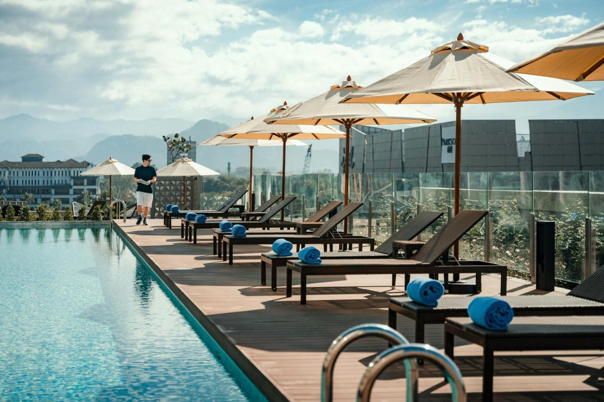 Ac Hotel By Marriott Ipoh Kültér fotó