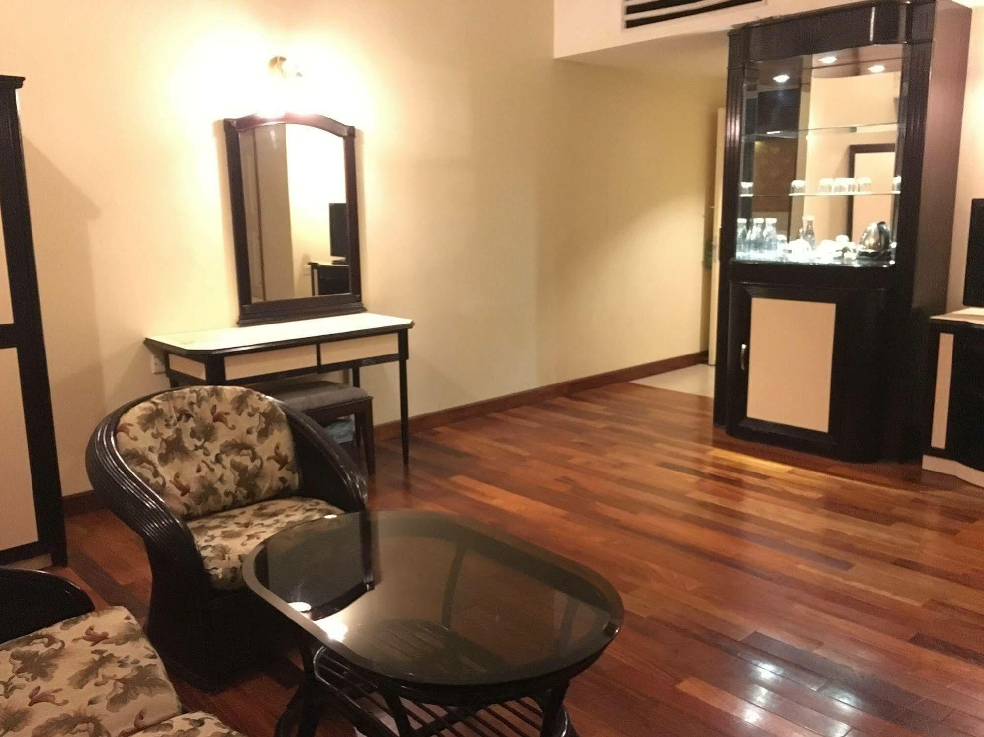 Ac Hotel By Marriott Ipoh Kültér fotó