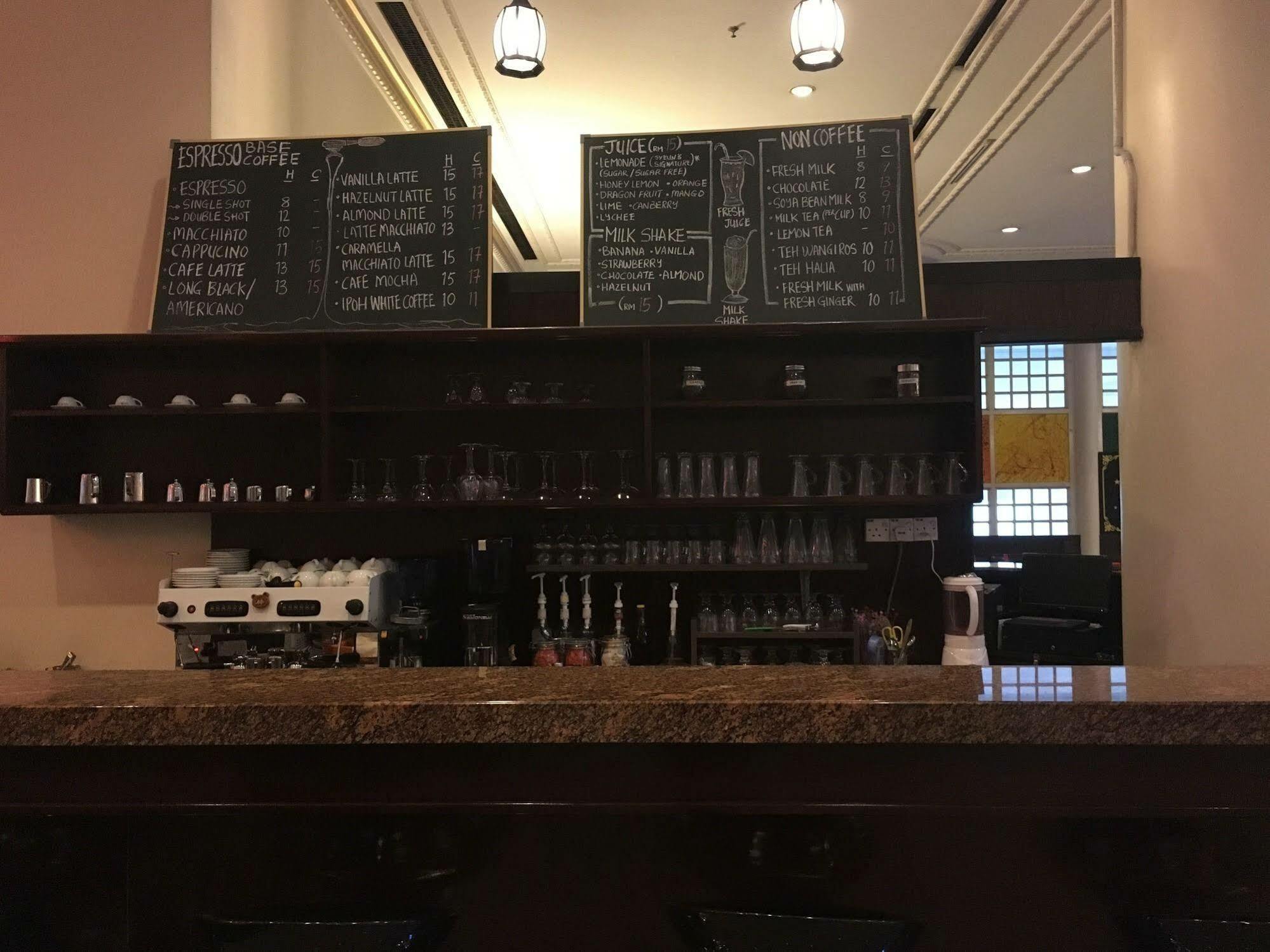 Ac Hotel By Marriott Ipoh Kültér fotó